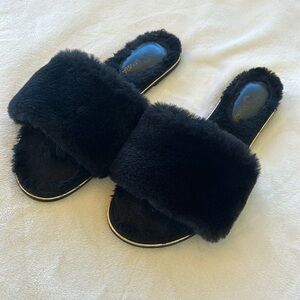 Yosi Samra Black Faux Fur Slippers